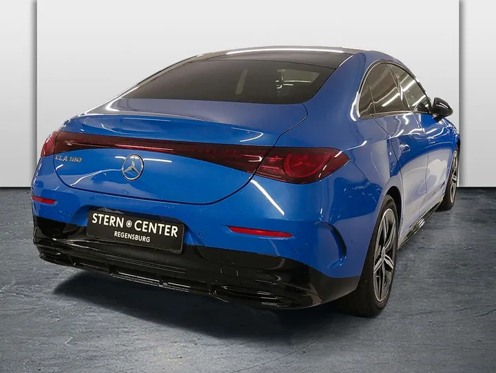 Mercedes-Benz CLA 180