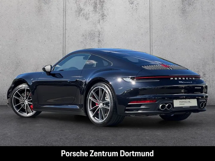 Porsche 992
