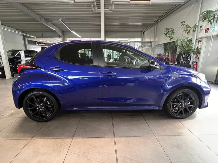 Mazda 2 Hybrid