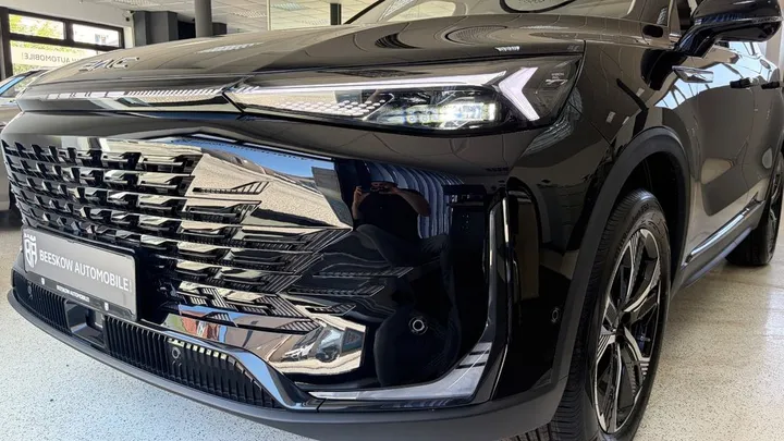 BAIC Beijing X75