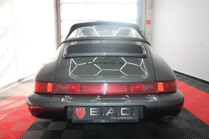 Porsche 964