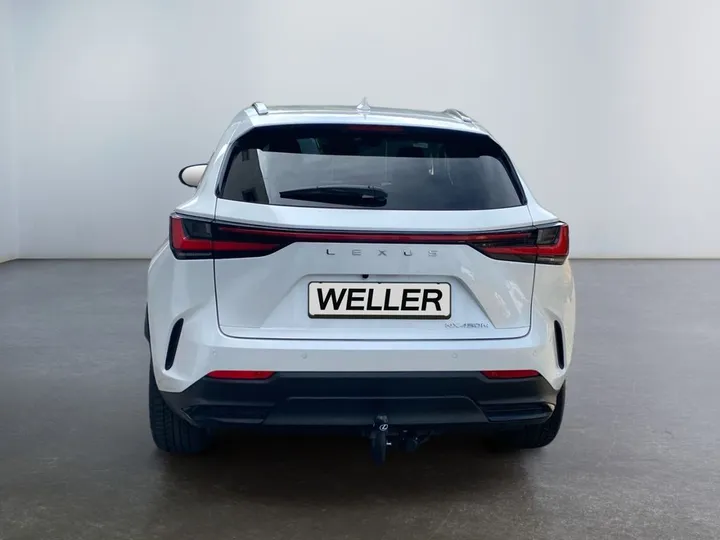 Lexus NX 450h