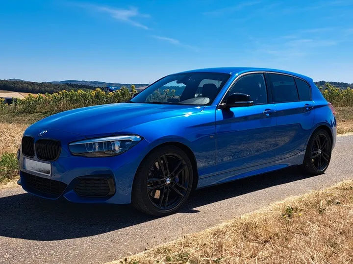 BMW M140i