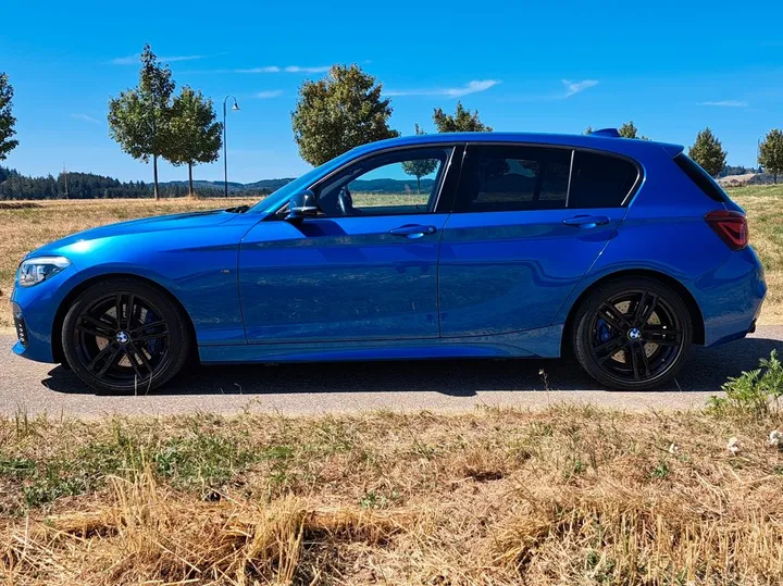 BMW M140i