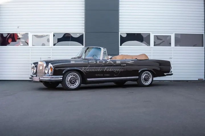 Mercedes-Benz 280