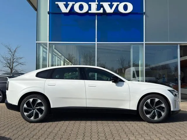 Volvo ES90