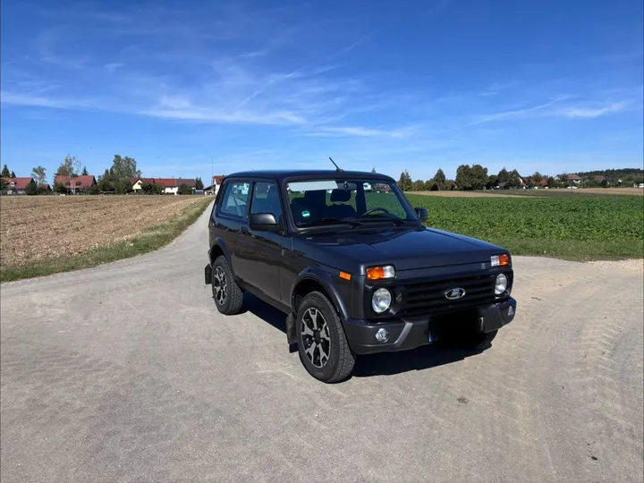 Lada Niva