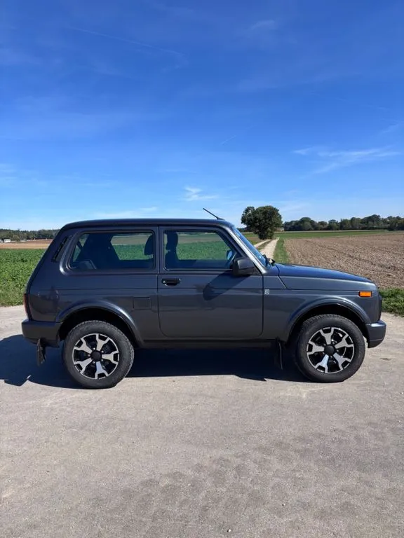 Lada Niva