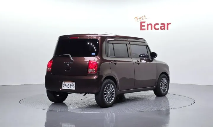 Suzuki Alto Lapin