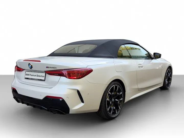 BMW M440