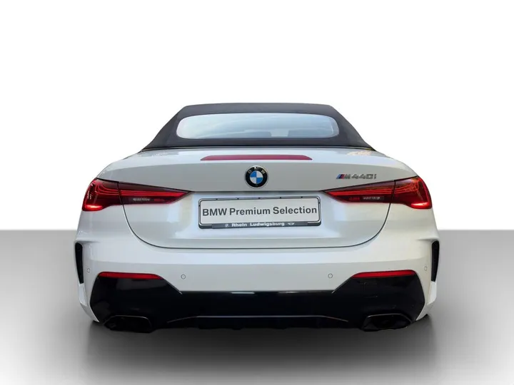 BMW M440