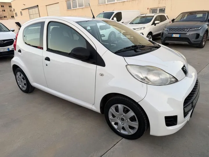Peugeot 107