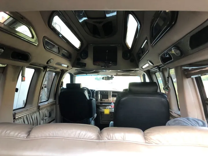 Chevrolet Chevy Van