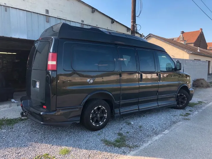 Chevrolet Chevy Van