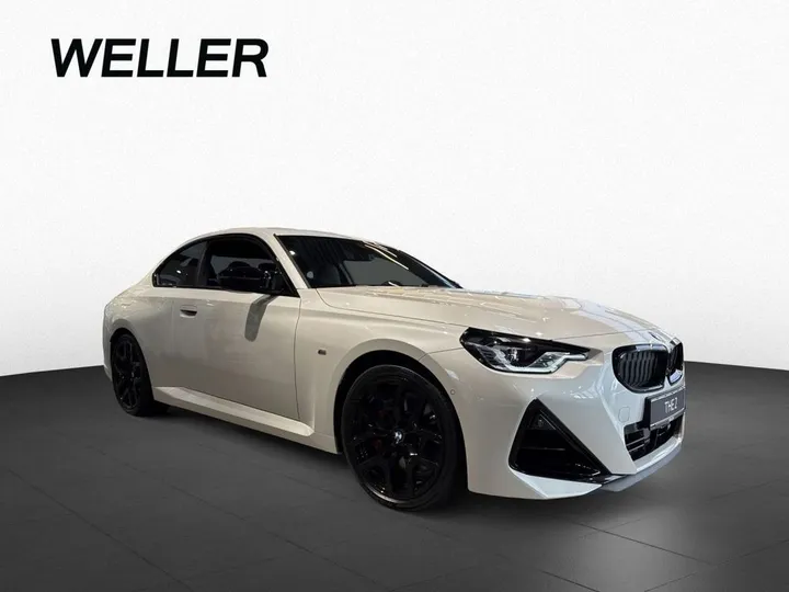 BMW M240i
