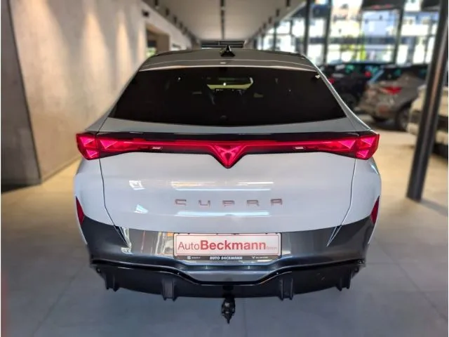 Cupra Tavascan