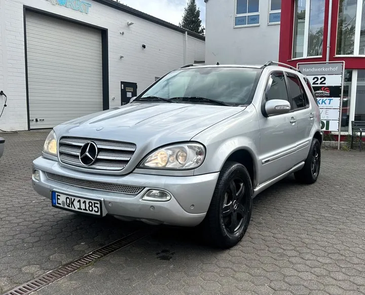 Mercedes-Benz ML 270