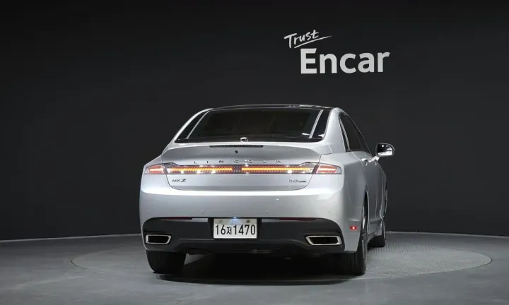 Lincoln MKZ