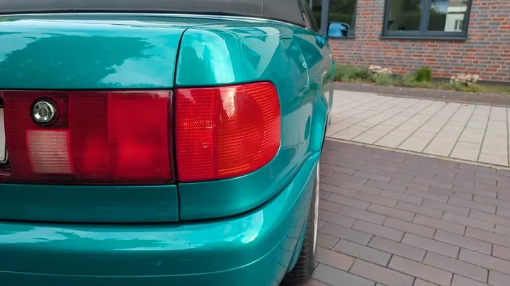 Audi 80