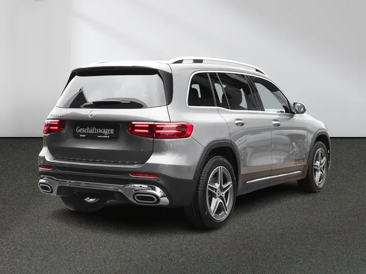 Mercedes-Benz GLB 200