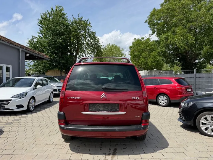Citroën C8