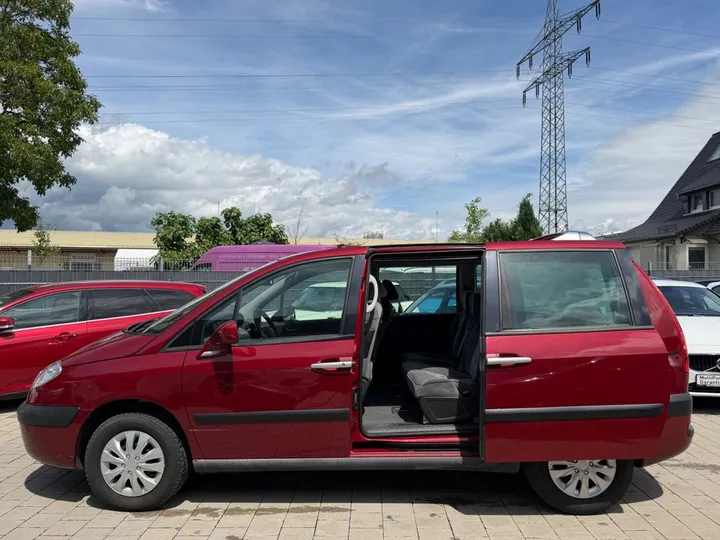 Citroën C8