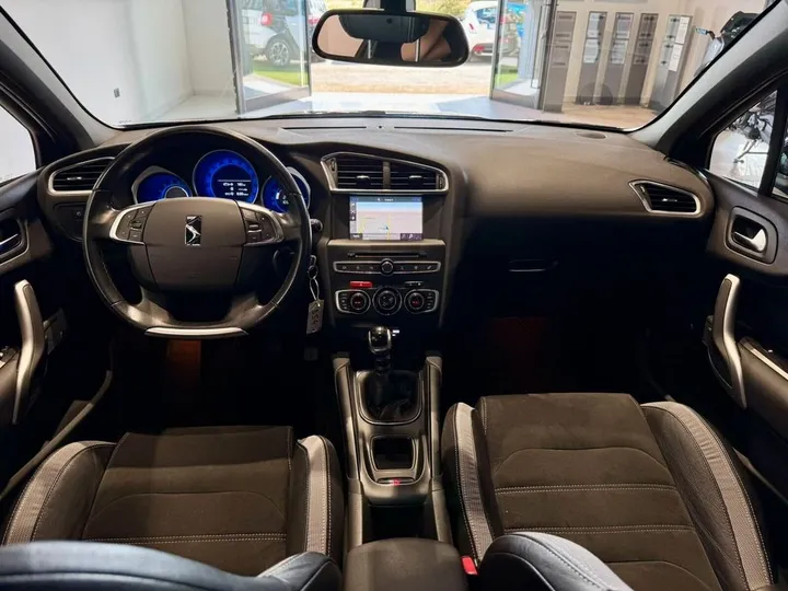 DS Automobiles DS4