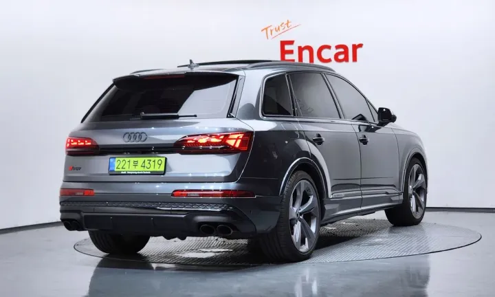 Audi SQ7
