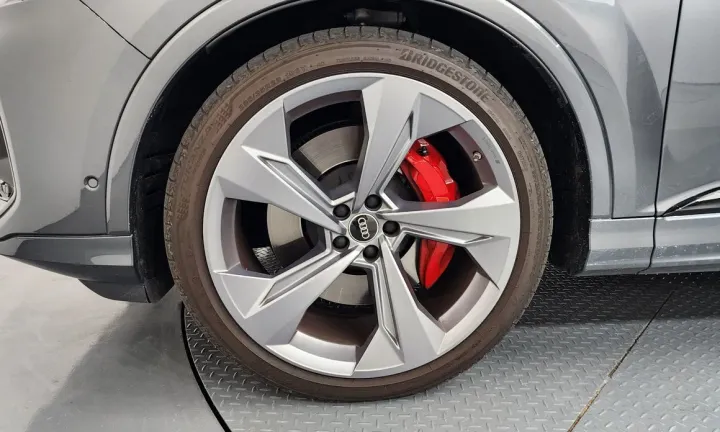 Audi SQ7