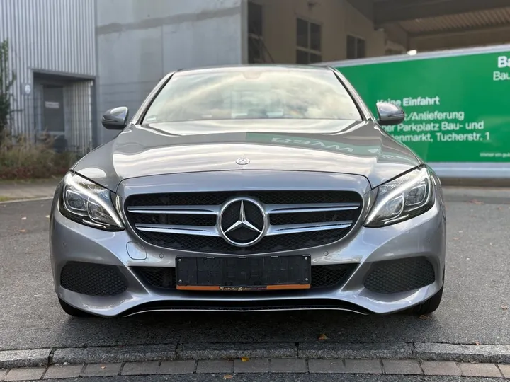 Mercedes-Benz C 200