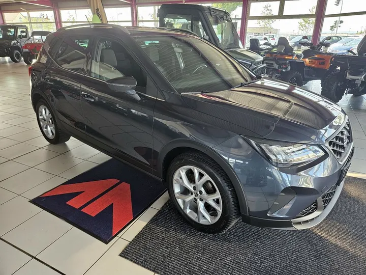 Seat Arona