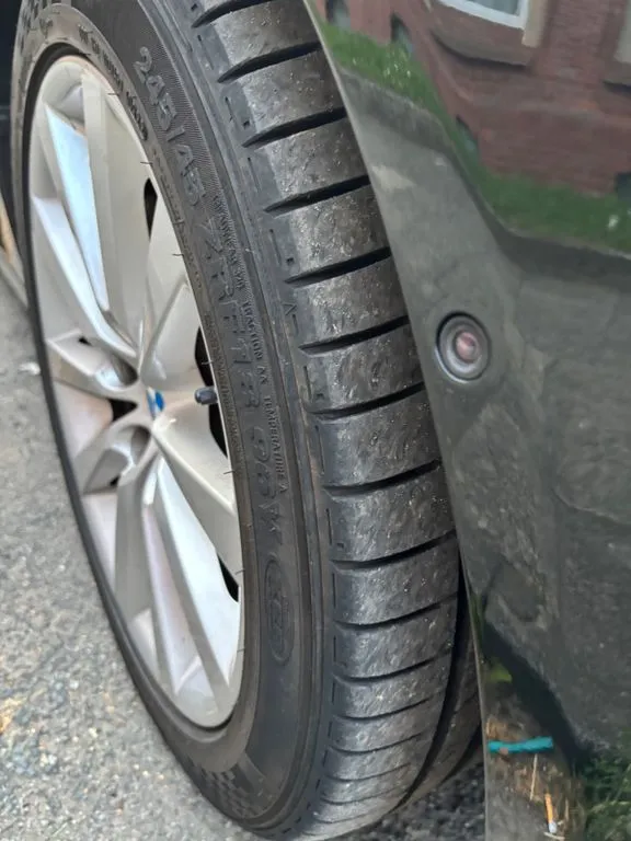 BMW 525