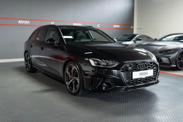 Audi S4