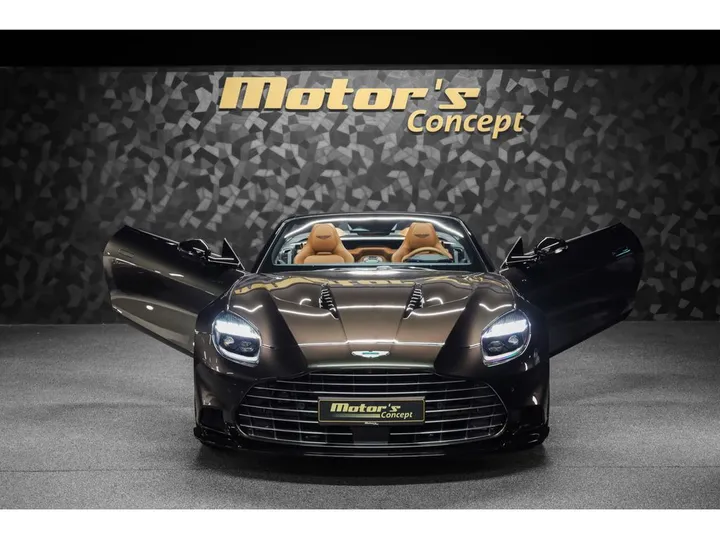Aston Martin Vanquish