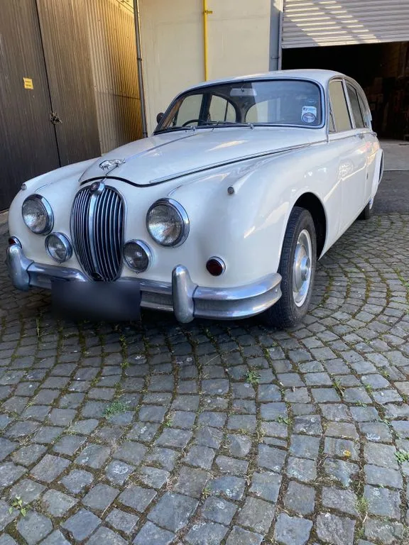 Jaguar MK II