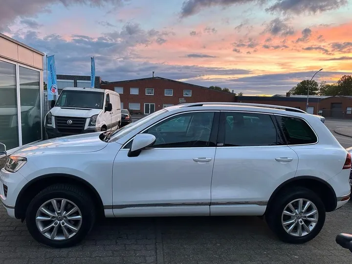 Volkswagen Touareg