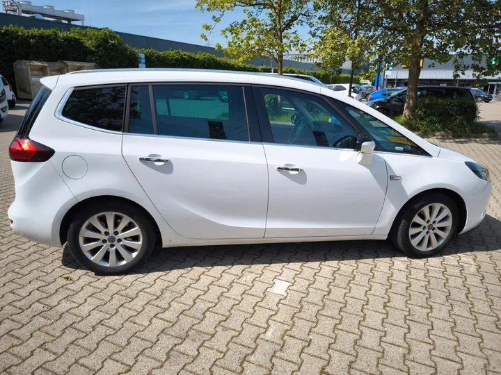 Opel Zafira Tourer