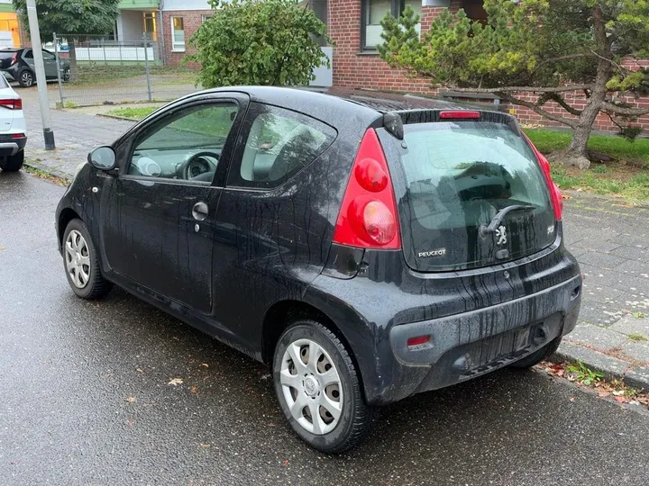 Peugeot 107