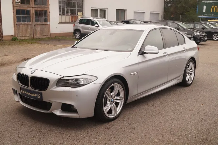 BMW 523