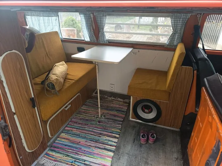 Volkswagen T2