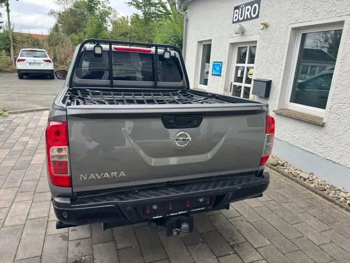 Nissan Navara