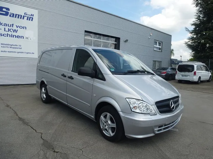 Mercedes-Benz Vito