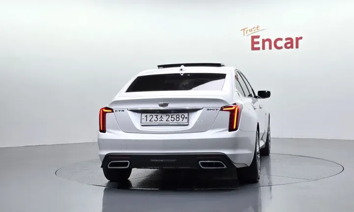 Cadillac CT5