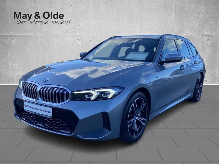 BMW 330