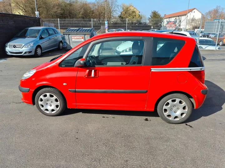 Peugeot 1007