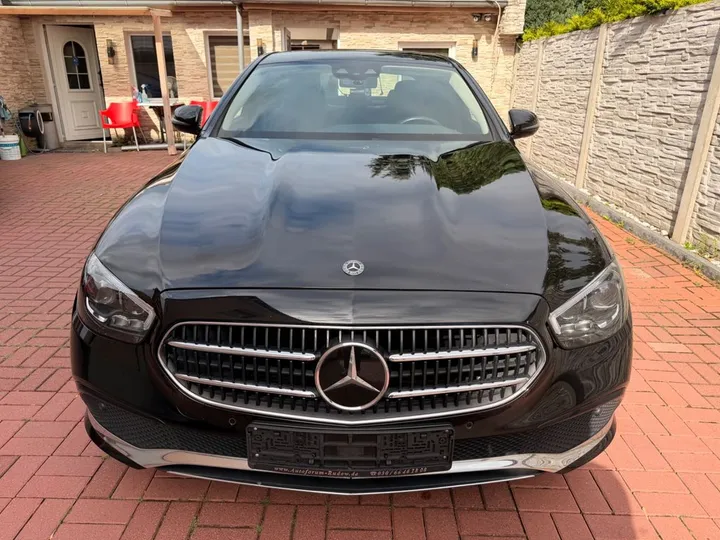 Mercedes-Benz E 400