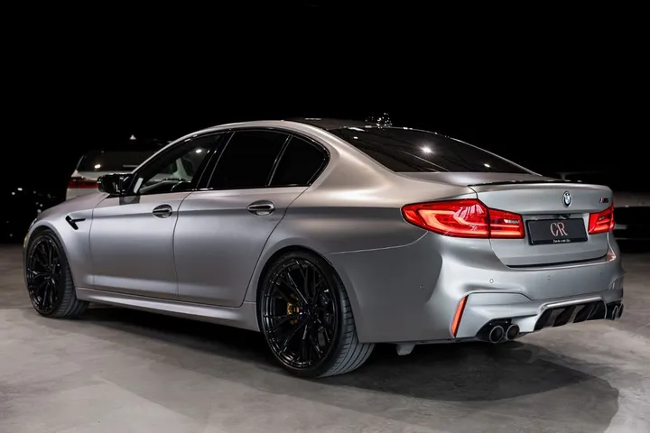 BMW M5