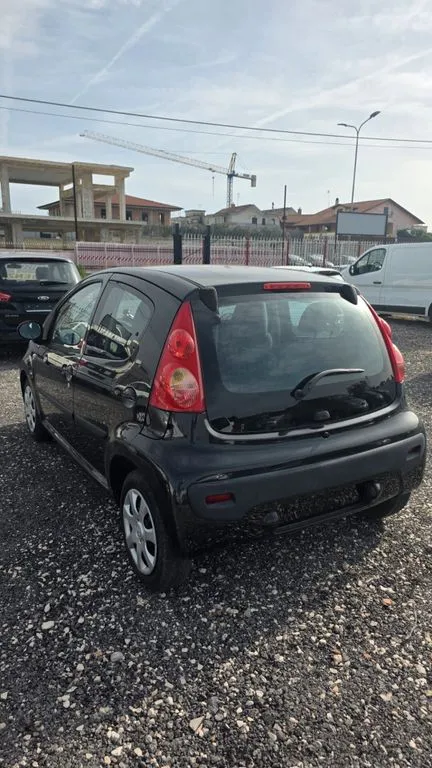 Peugeot 107