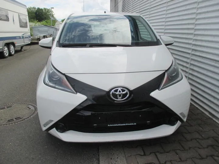Toyota Aygo (X)