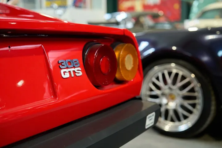 Ferrari 308